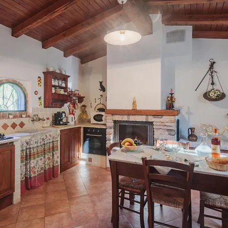 בית נופש Holiday Grande Quercia By Interhome *